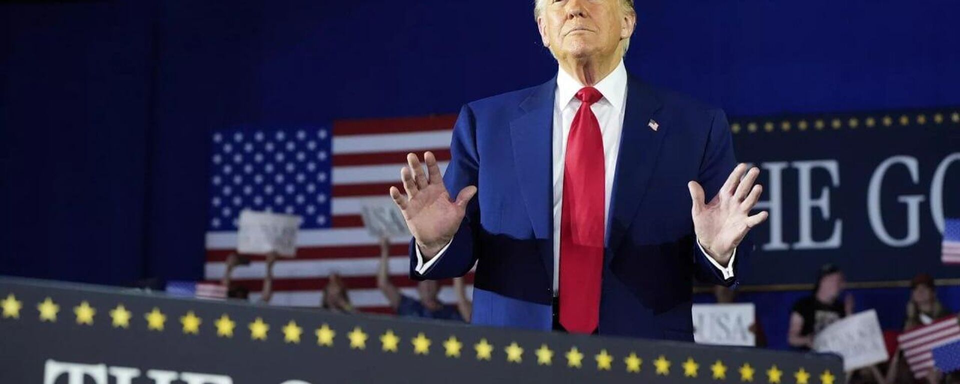 Zelensky pode acabar com conflito se abrir mão da entrada de Kiev na OTAN, diz Trump - Sputnik Brasil, 1920, 01.09.2025