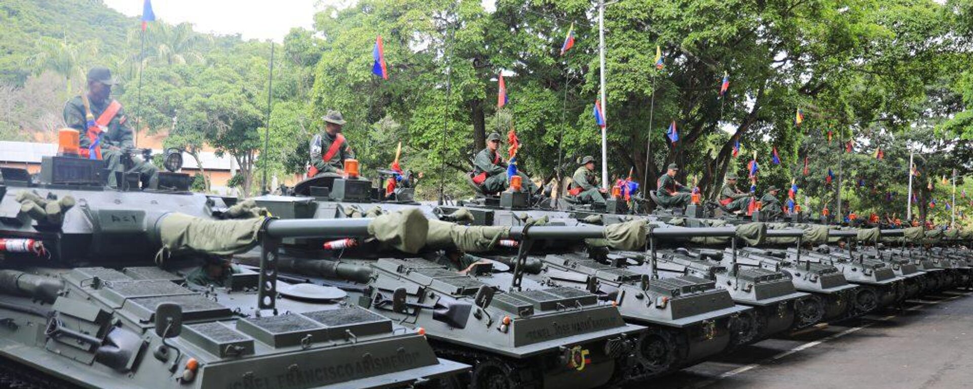Elementos das Forças Armadas Nacionais Bolivarianas - Sputnik Brasil, 1920, 20.08.2025