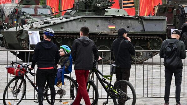 Premiê regional do partido de Merz critica ideia de envio de soldados alemães à Ucrânia - Sputnik Brasil