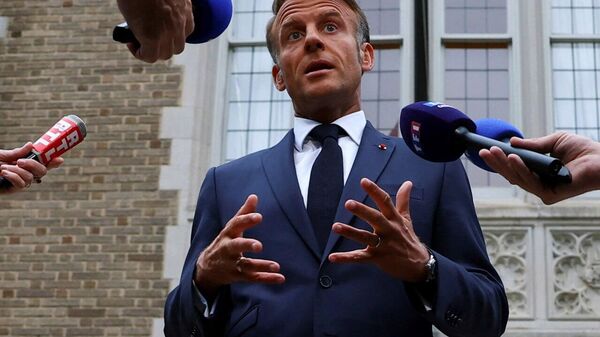 'O próprio ladrão grita mais alto': especialista maliano comenta declarações de Macron sobre Rússia - Sputnik Brasil