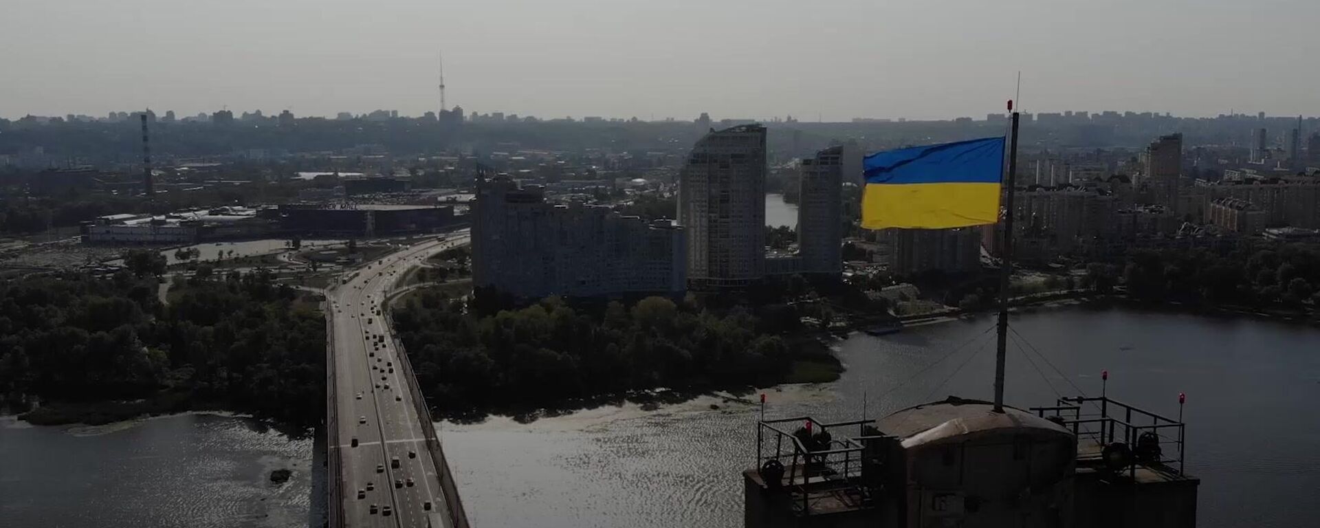 Brasileiro é enganado por recrutadores ucranianos e precisa fugir para não lutar na linha de frente - Sputnik Brasil, 1920, 22.08.2025