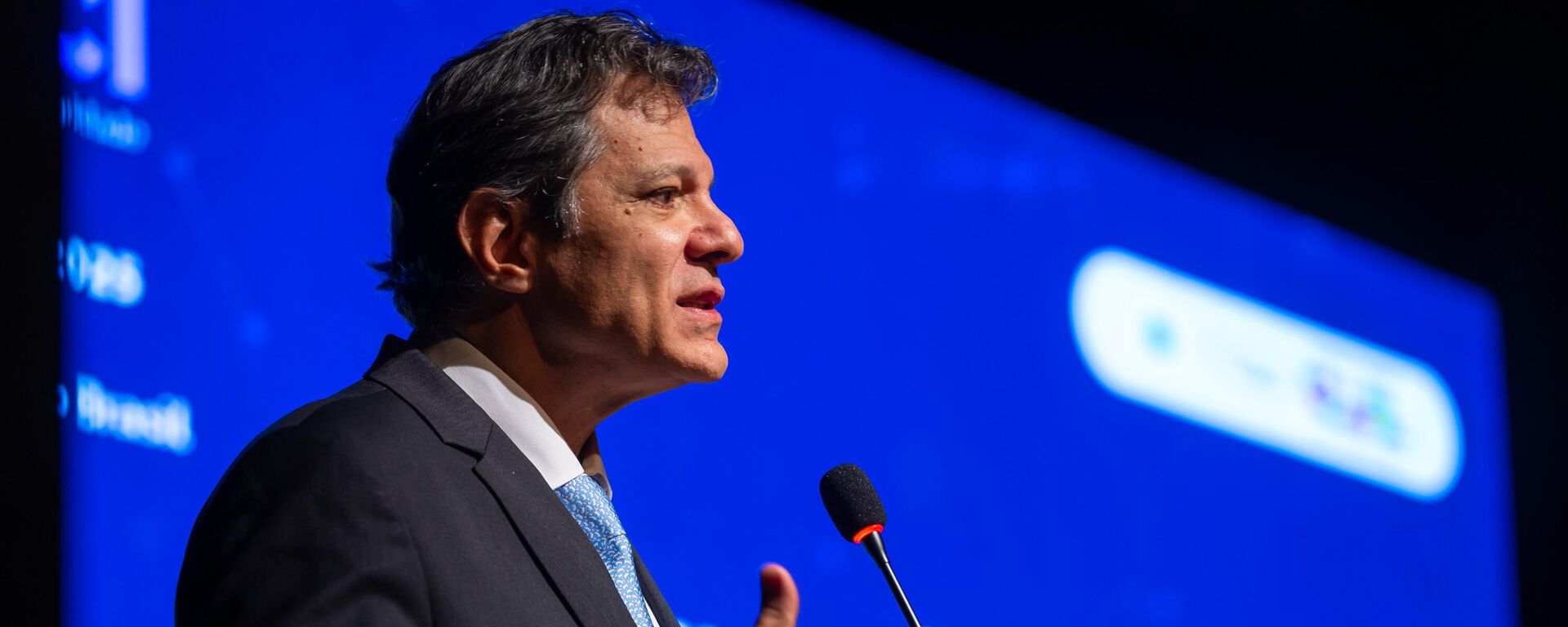 O ministro da Fazenda, Fernando Haddad, durante seminário em 20 de agosto de 2025 O ministro da Fazenda, Fernando Haddad, durante seminário em 20 de agosto de 2025 - Sputnik Brasil, 1920, 23.08.2025