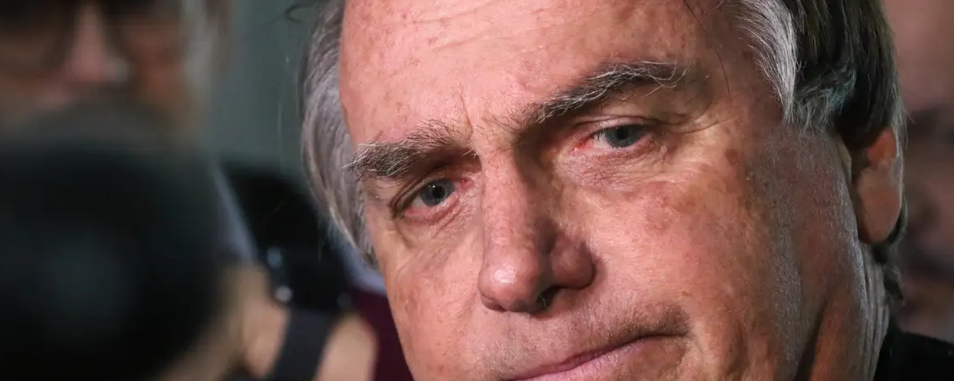 Ex-presidente Jair Bolsonaro durante aparição pública - Sputnik Brasil, 1920, 24.08.2025