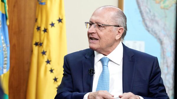 O vice-presidente do Brasil, Geraldo Alckmin, durante entrevista - Sputnik Brasil