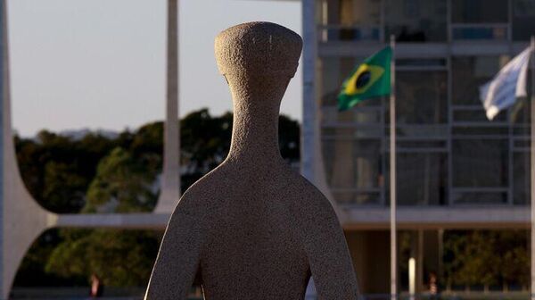 Trama golpista: 2º dia de julgamento no STF tem defesa de Bolsonaro Trama golpista: 2º dia de julgamento no STF tem defesa de Bolsonaro - Sputnik Brasil