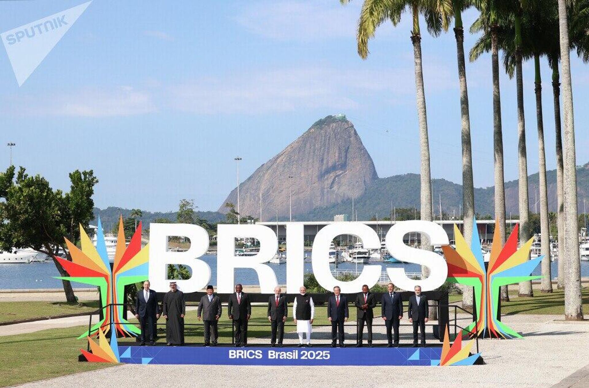 BRICS deve se concentrar no comércio em moedas nacionais, opina analista