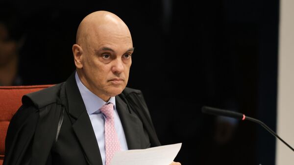 Alexandre de Moraes durante sessão da Primeira Turma do Supremo Tribunal Federal (STF) que retoma o julgamento dos réus da trama golpista, em Brasília (DF). Brasil, 9 de setembro de 2025 - Sputnik Brasil