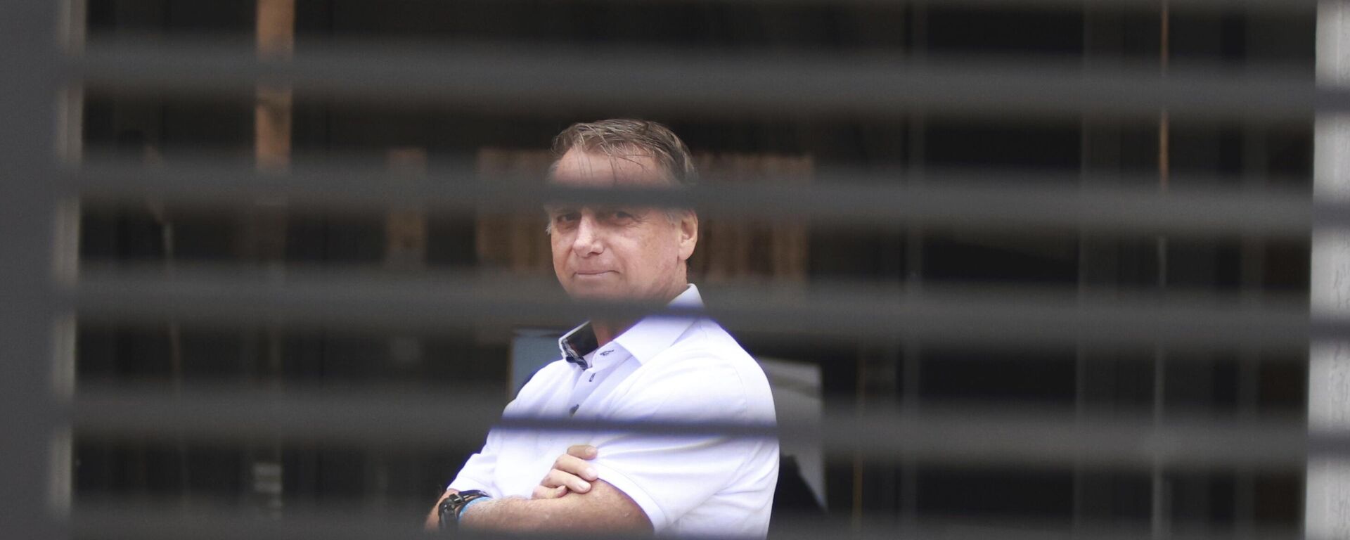 O ex-presidente do Brasil Jair Bolsonaro (PL) cumpre prisão domiciliar após descumprir medidas cautelares impostas pelo Supremo Tribunal Federal (STF) - Sputnik Brasil, 1920, 11.09.2025