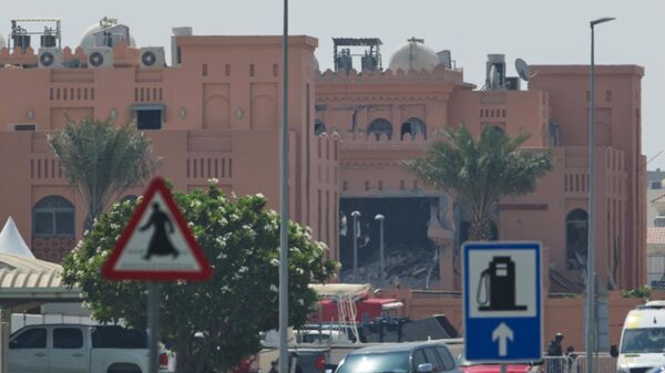 Danos são vistos após um ataque israelense ter como alvo um complexo que hospedava a liderança política do Hamas em Doha, Catar, 10 de setembro de 2025 - Sputnik Brasil