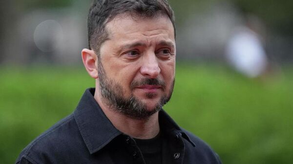 ⏳ Zelensky demorou para concordar em negociar acordo de resolução da crise ucraniana, diz Trump - Sputnik Brasil