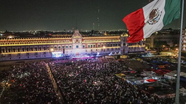 Treze pessoas morreram em explosão de gasoduto na Cidade do México - Sputnik Brasil