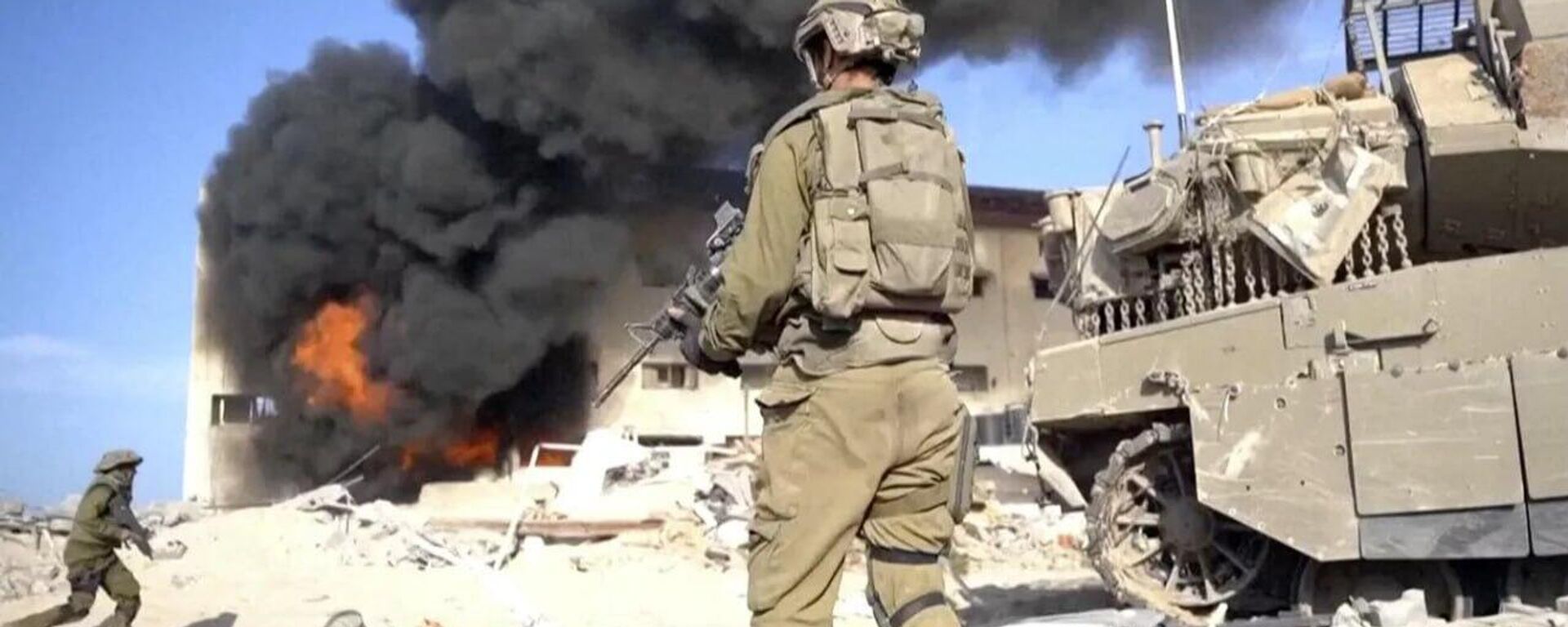 Mídia: ataques aéreos atingem escolas da ONU em Gaza; mais de 50 mortos desde a madrugada - Sputnik Brasil, 1920, 16.09.2025