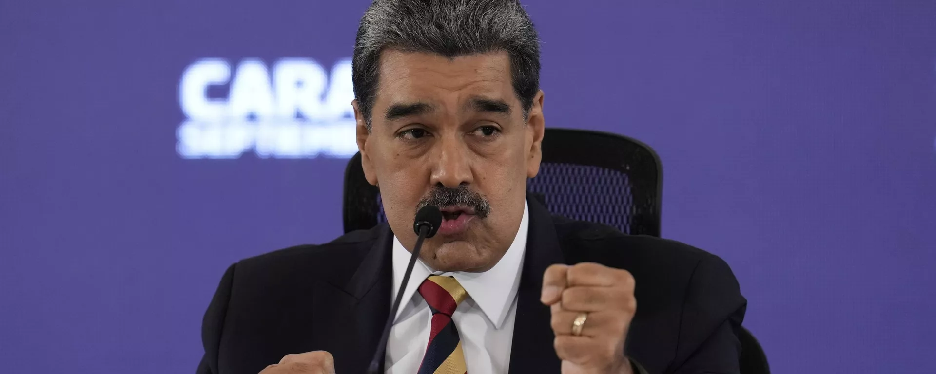 O presidente da Venezuela, Nicolás Maduro, durante coletiva de imprensa em Caracas, na Venezuela, em setembro de 2025 O presidente da Venezuela, Nicolás Maduro, durante coletiva de imprensa em Caracas, na Venezuela, em setembro de 2025 - Sputnik Brasil, 1920, 31.10.2025