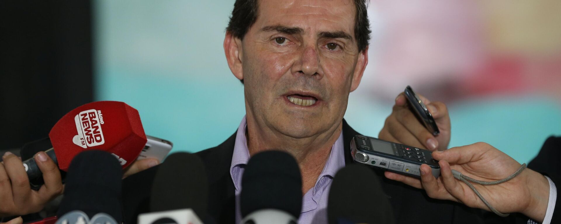 O deputado Paulinho da Força em entrevista coletiva em Brasília (DF), em 17 de janeiro de 2017 - Sputnik Brasil, 1920, 19.09.2025