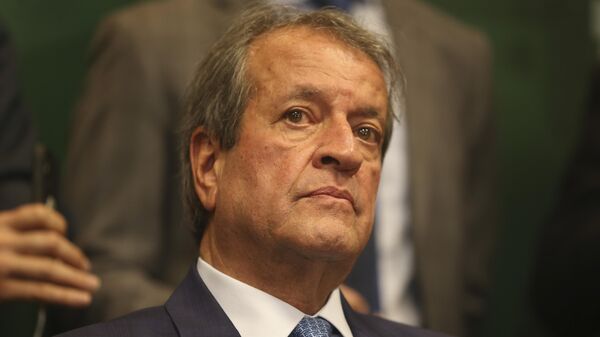 O presidente nacional do Partido Liberal (PL), Valdemar Costa Neto, fala com a imprensa em Brasília (DF) - Sputnik Brasil