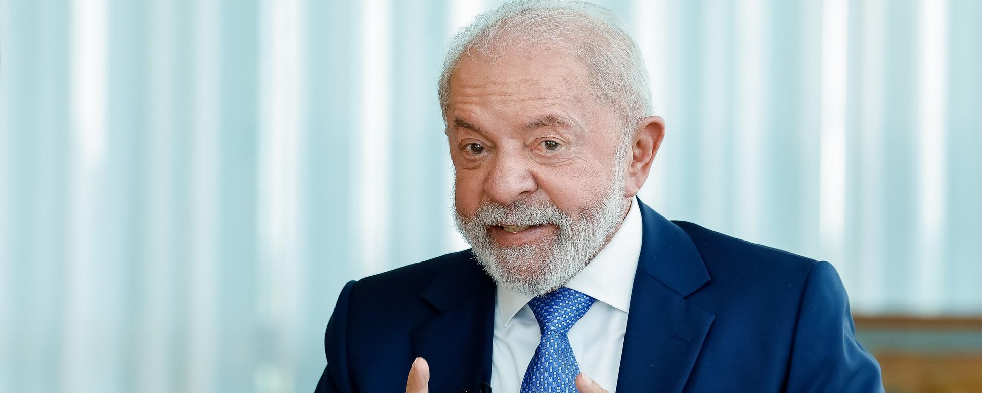 O presidente do Brasil, Luiz Inácio Lula da Silva, durante entrevista no Palácio da Alvorada, em Brasília (DF), em setembro de 2025 - Sputnik Brasil, 1920, 19.09.2025