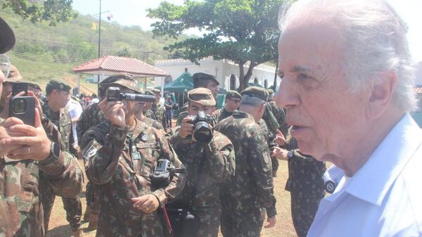 Ministro da Defesa lança restauração de forte utilizado pelo Brasil na Guerra do Paraguai. - Sputnik Brasil