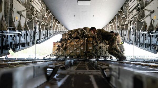 🪖 Azerbaijão envia armas à Ucrânia via Sudão em rota secreta com apoio de países da OTAN, diz mídia - Sputnik Brasil