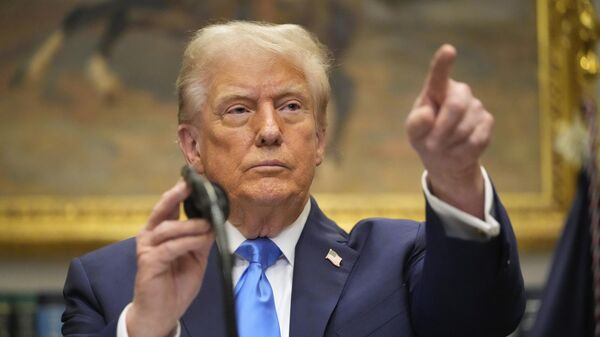 O presidente dos Estados Unidos, Donald Trump, durante coletiva de imprensa na Casa Branca, em setembro de 2025 - Sputnik Brasil