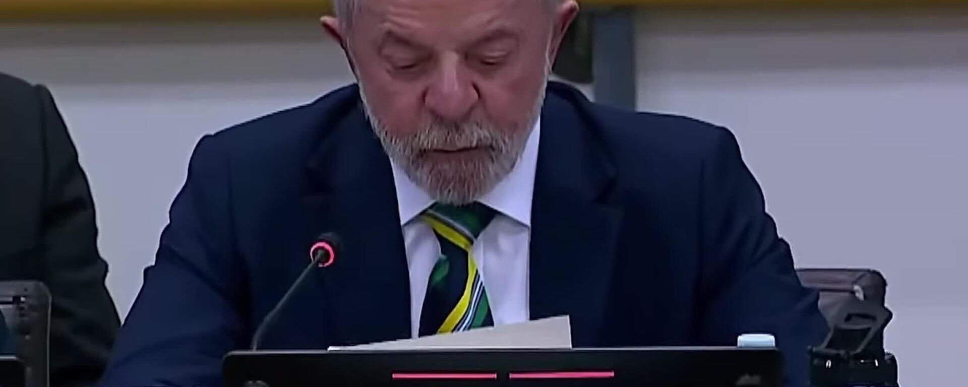 Lula anuncia investimento de US$ 1 bilhão em programa florestal - Sputnik Brasil, 1920, 23.09.2025