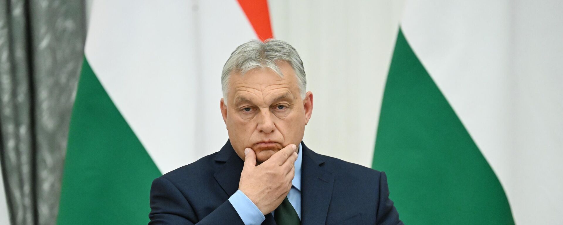 O primeiro-ministro da Hungria, Viktor Orbán, em uma coletiva de imprensa após uma reunião com o presidente da Rússia, Vladimir Putin, em Moscou - Sputnik Brasil, 1920, 28.09.2025