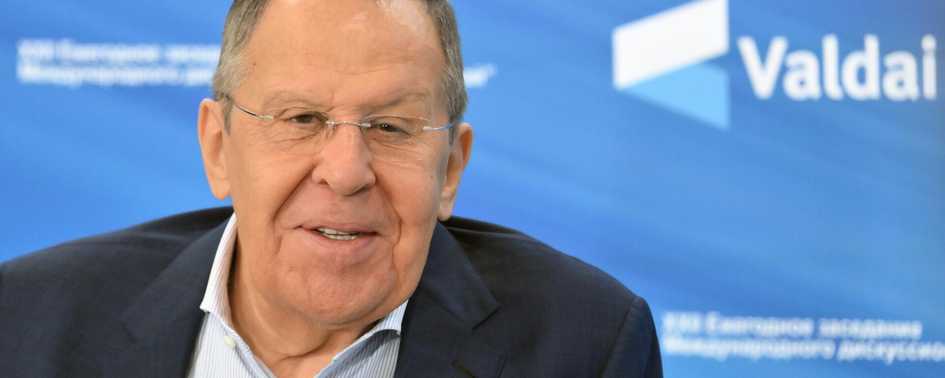 O chanceler russo, Sergei Lavrov, às margens de reunião do Clube Valdai de Discussões Internacionais - Sputnik Brasil, 1920, 30.09.2025
