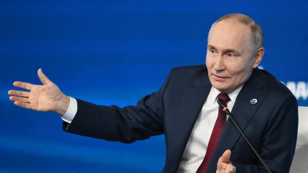 Disposição de Putin de se engajar em diplomacia não é ouvida no Ocidente, diz analista - Sputnik Brasil