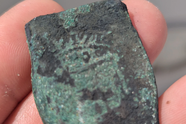 Tesouro espanhol de 1715: mais de mil moedas são achadas nas águas da Flórida - Sputnik Brasil