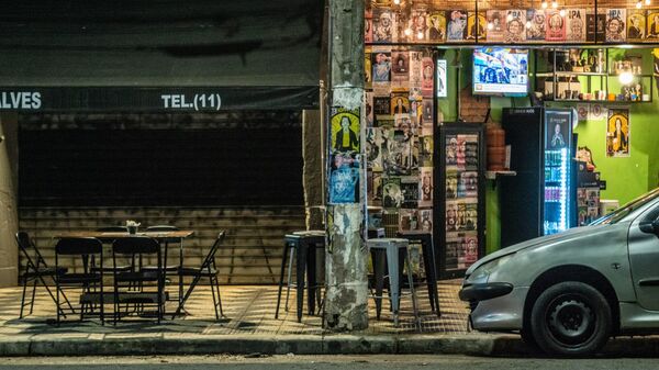 Bares de São Paulo têm registrado menor quantidade de clientes e muitos estabelecimentos voluntariamente já alteraram seus cardápios. 3 de outubro de 2025 - Sputnik Brasil