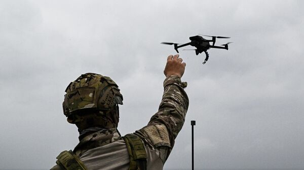 Drone FPV russo - Sputnik Brasil