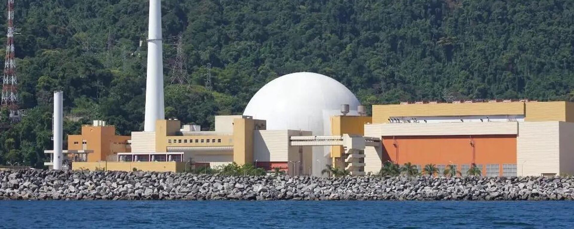 Brasil conta com usinas nucleares na cidade de Angra dos Reis, no sul do estado do Rio de Janeiro - Sputnik Brasil, 1920, 07.10.2025