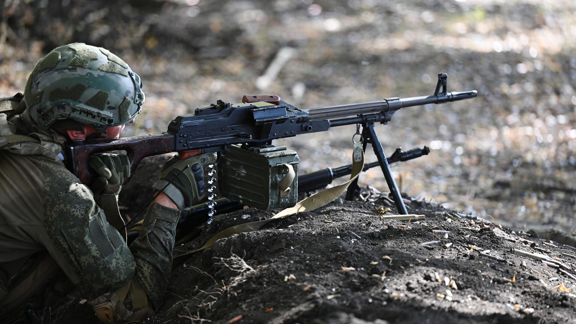 Um soldado russo - Sputnik Brasil, 1920, 10.10.2025