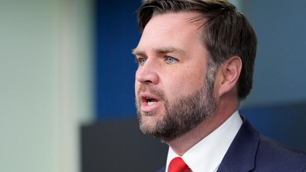 EUA saberão em breve se China quer iniciar guerra comercial, diz vice-presidente - Sputnik Brasil