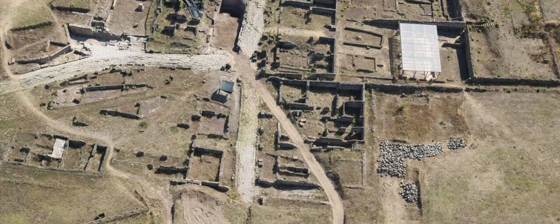 Descoberta em cidade romana revela uma das construções monumentais mais antigas de Roma - Sputnik Brasil, 1920, 01.12.2025