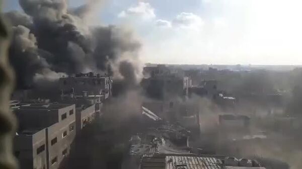 Exército de Israel anuncia lançamento de série de ataques contra Hamas no sul da Faixa de Gaza como resposta à violação do cessar-fogo - Sputnik Brasil