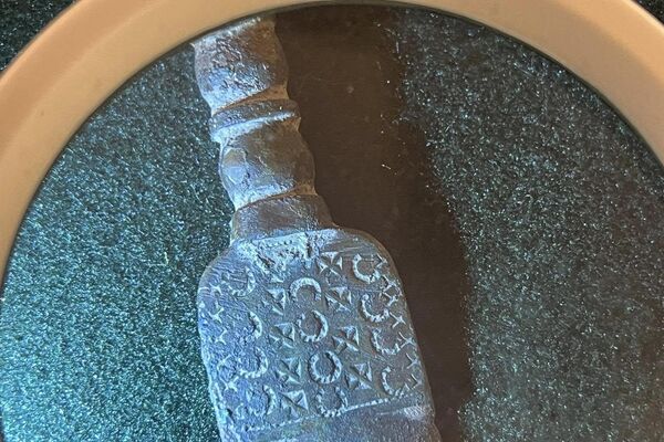 Uma adaga da cultura de Hallstatt encontrada na costa do Báltico - Sputnik Brasil