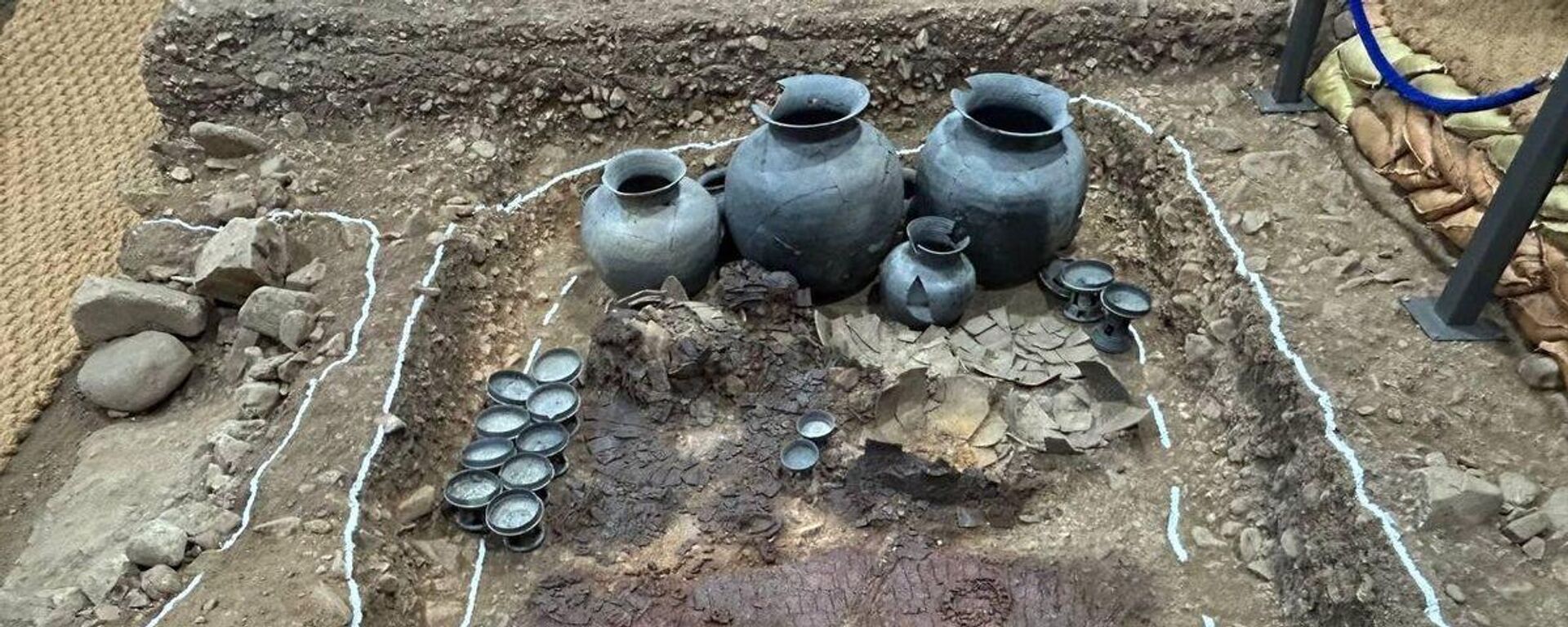 Descoberta rara revela armadura completa de comandante do Reino de Silla na Coreia do Sul - Sputnik Brasil, 1920, 21.10.2025