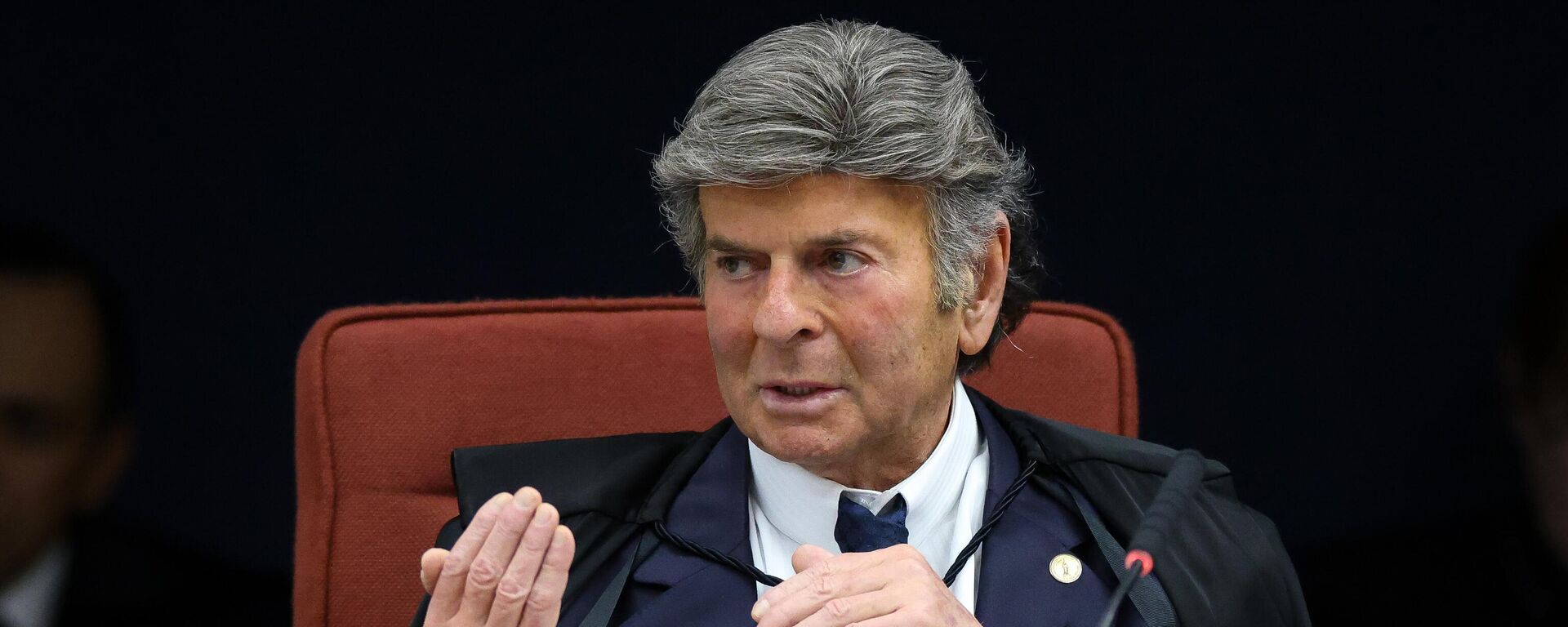 Ministro do STF Luiz Fux durante julgamento da Ação Penal 2694 - Núcleo 4, em Brasília, 21 de outubro de 2025 - Sputnik Brasil, 1920, 21.10.2025