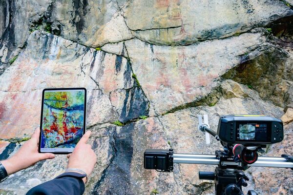 Novas pinturas rupestres podem surgir com a ajuda de tecnologias de imagem de ponta - Sputnik Brasil