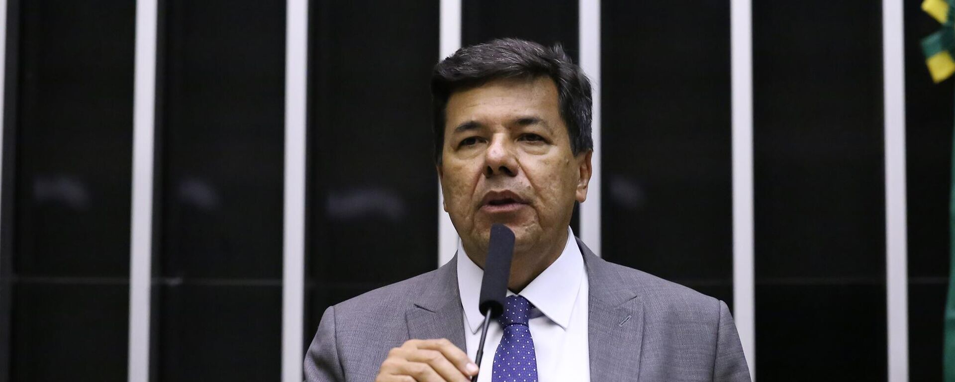 Deputado federal Mendonça Filho (União-PE) durante sessão plenária da Câmara dos Deputados em 8 de outubro de 2025 - Sputnik Brasil, 1920, 30.10.2025