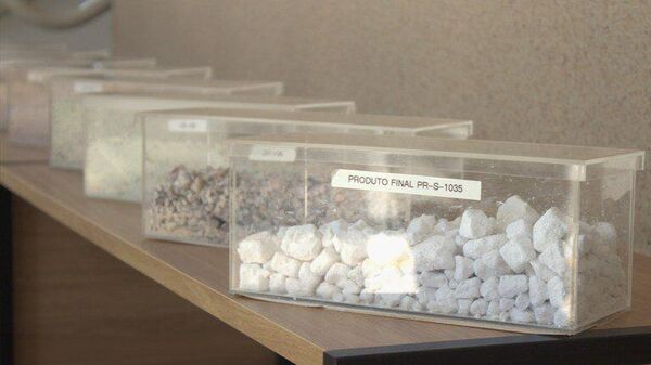 Fábrica em Goiás é a primeira do Brasil que processa terras raras para ímãs - Sputnik Brasil