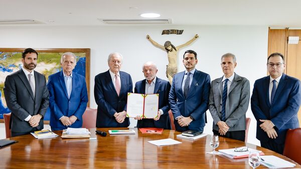 Assinatura do Projeto de Lei Antifacção, elaborado pelo Governo do Brasil - Sputnik Brasil