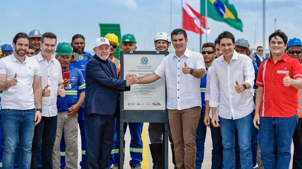 Lula durante visita alusiva à conclusão das obras de requalificação do Terminal Portuário de Outeiro, em Belém, no Pará. Brasil, 1º de novembro de 2025 - Sputnik Brasil