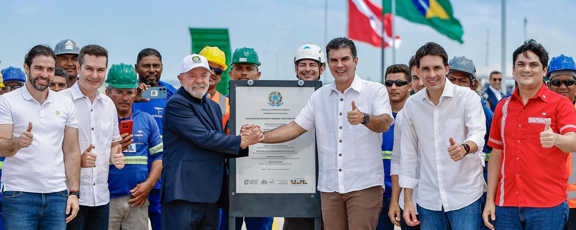 Lula durante visita alusiva à conclusão das obras de requalificação do Terminal Portuário de Outeiro, em Belém, no Pará. Brasil, 1º de novembro de 2025 - Sputnik Brasil, 1920, 01.11.2025
