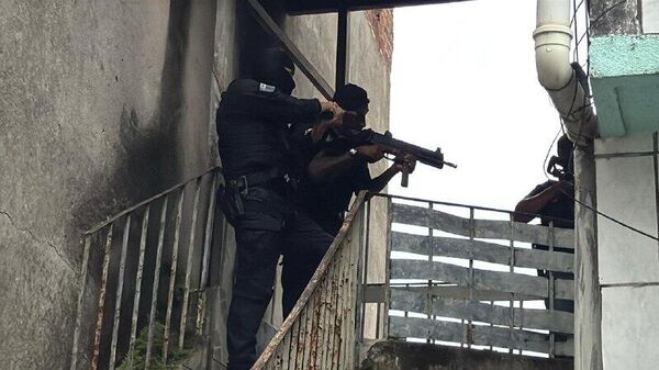 ‍ Operação policial contra Comando Vermelho prende 35 pessoas na Bahia e no Ceará - Sputnik Brasil