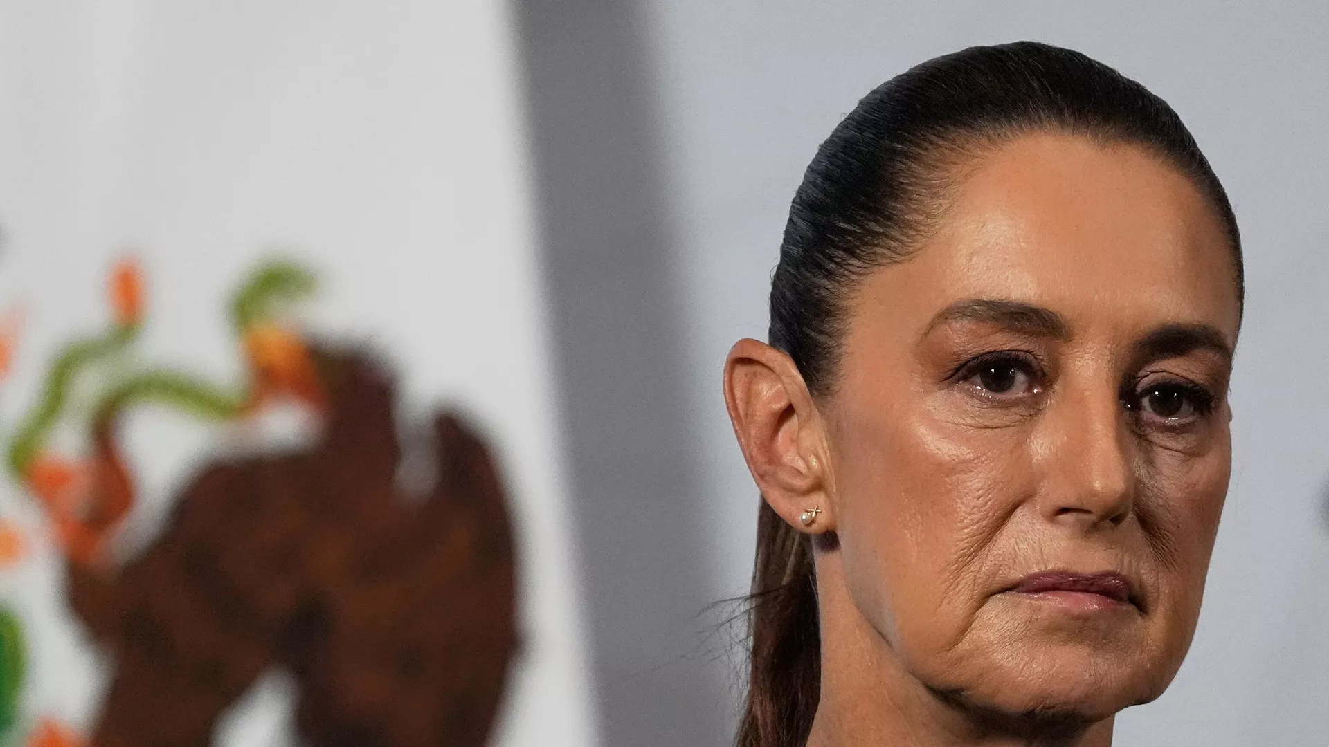 A presidente do México, Claudia Sheinbaum, durante entrevista coletiva em novembro de 2025 - Sputnik Brasil, 1920, 16.01.2026