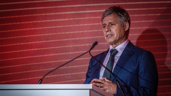 Ministro do Desenvolvimento Agrário e Agricultura Familiar, Paulo Teixeira, discursa durante Fórum Brasil-África: Alianças Globais para Agricultura Sustentável e Segurança Alimentar, em São Paulo, 4 de novembro de 2025 - Sputnik Brasil