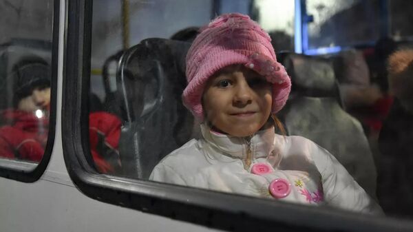 Crianças ucranianas - Sputnik Brasil