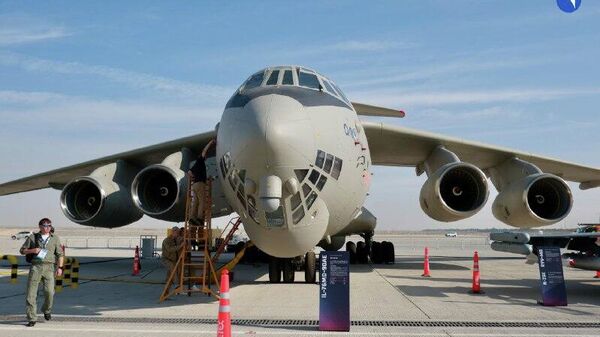 Aviação russa ganha espaço no Oriente Médio com início do Dubai Airshow - Sputnik Brasil