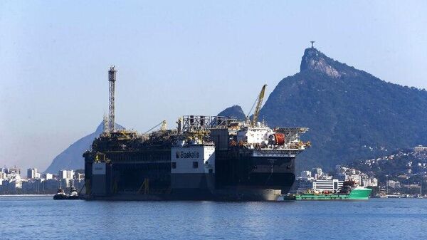 Petrobras realiza mais uma descoberta de petróleo na bacia de Campos - Sputnik Brasil